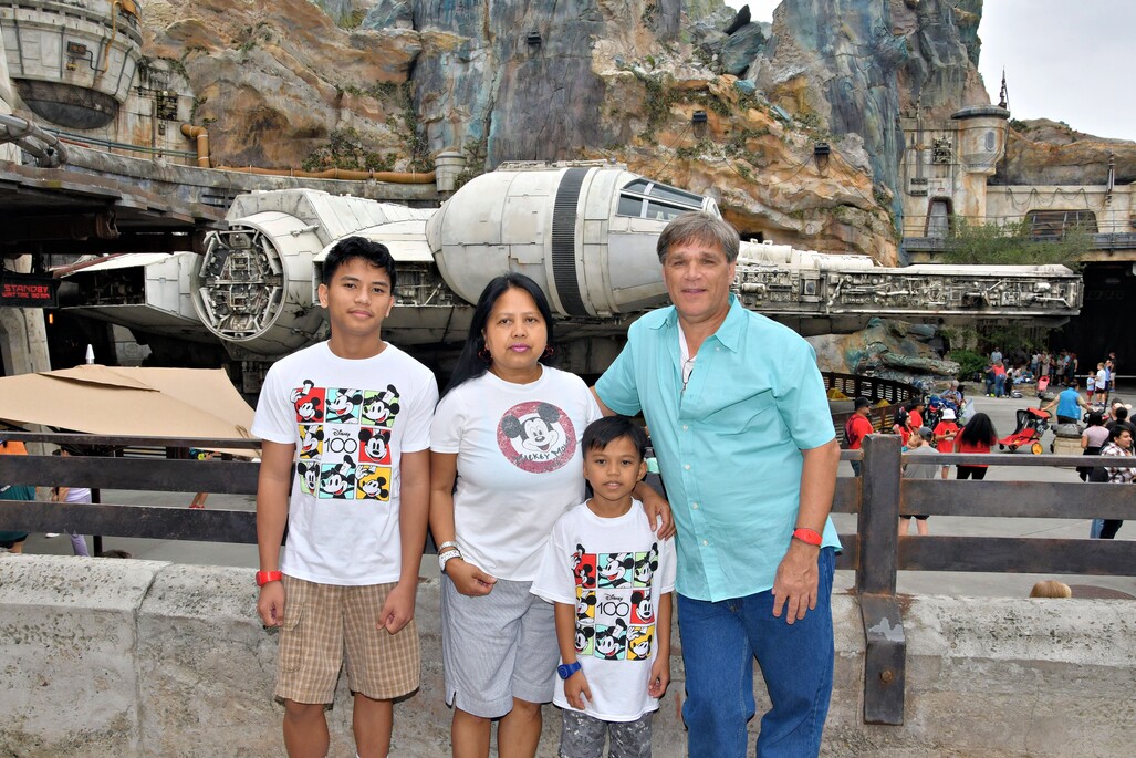 2023-11-22-disneys-hollywood-studios-millennium-falcon_13.jpg