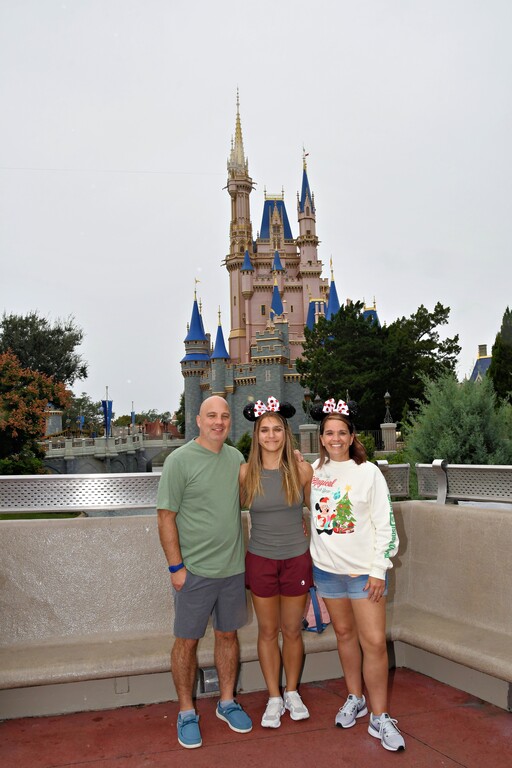 2023-11-22-magic-kingdom-park-fantasyland_11.jpg