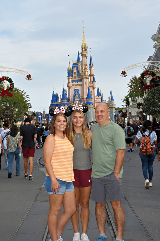 2023-11-22-magic-kingdom-park-main-street-usa_20.jpg